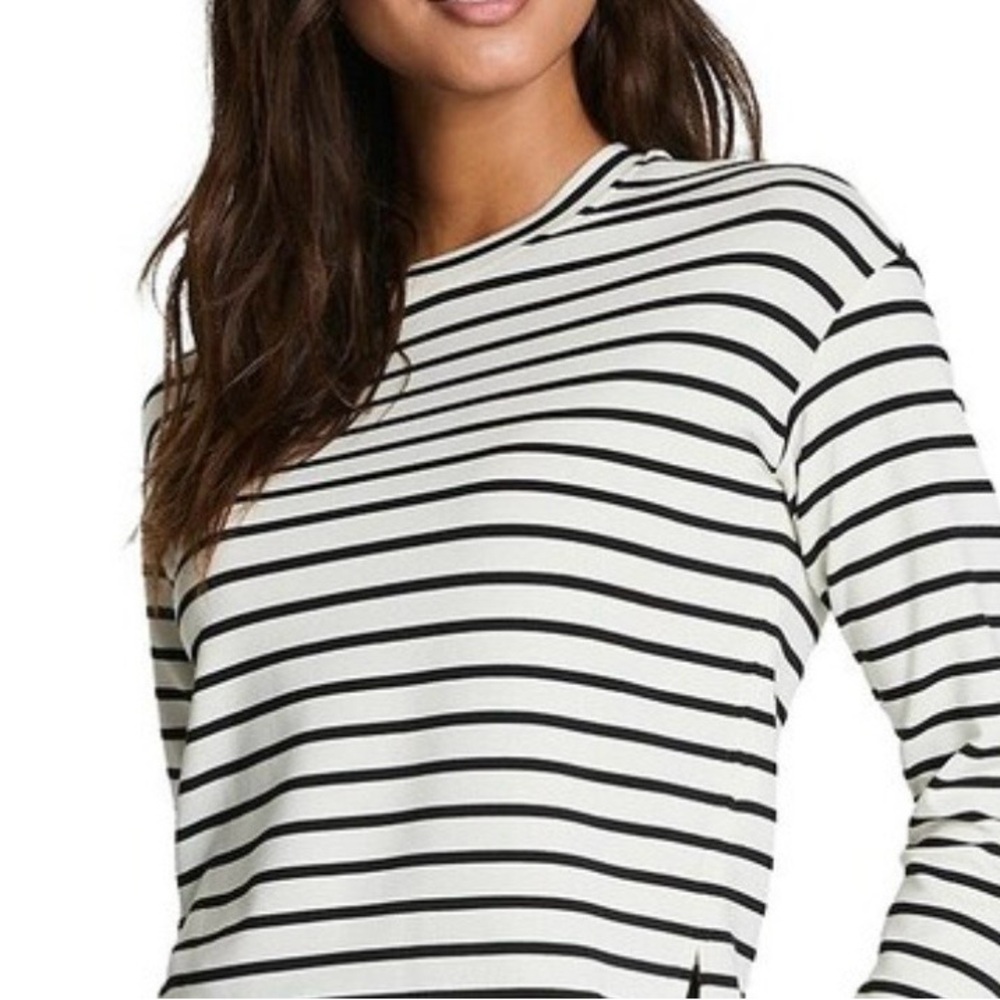 SPANX AirEssentials® Knit Crew Neckline Long Sleeve Top